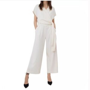 Marella woman white cream loose belt jumpsuit size 4